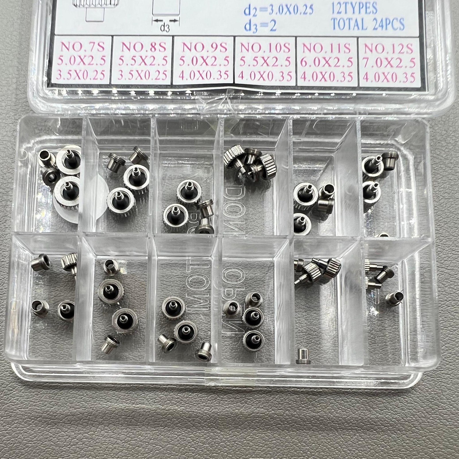 Each 2 PIECES 12 Types Total Stainless Steel Screw Type Crown