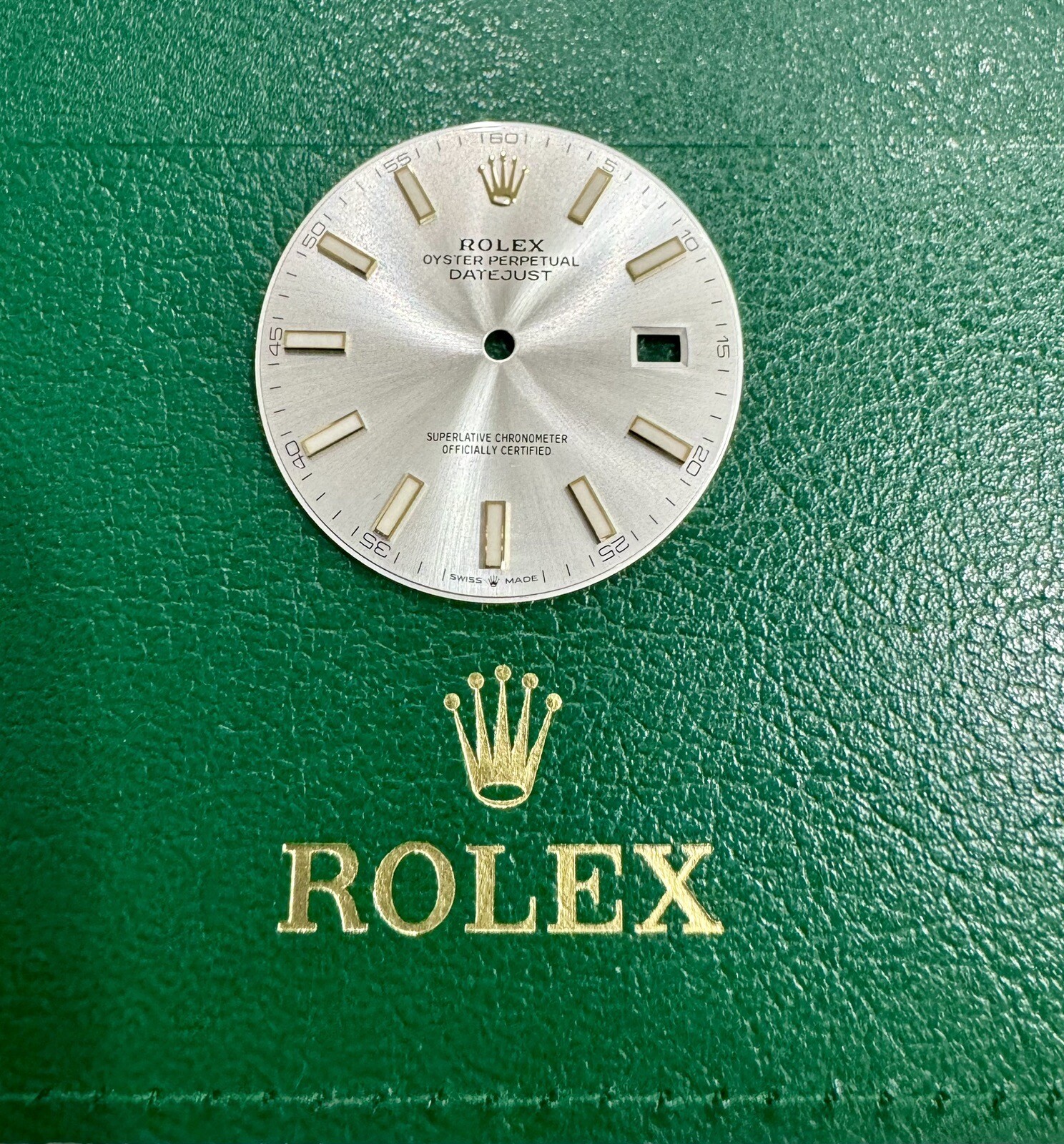 100% Original Rolex DateJust 41 Silver Dial Two Tone Gold 126333 126303 *MINT