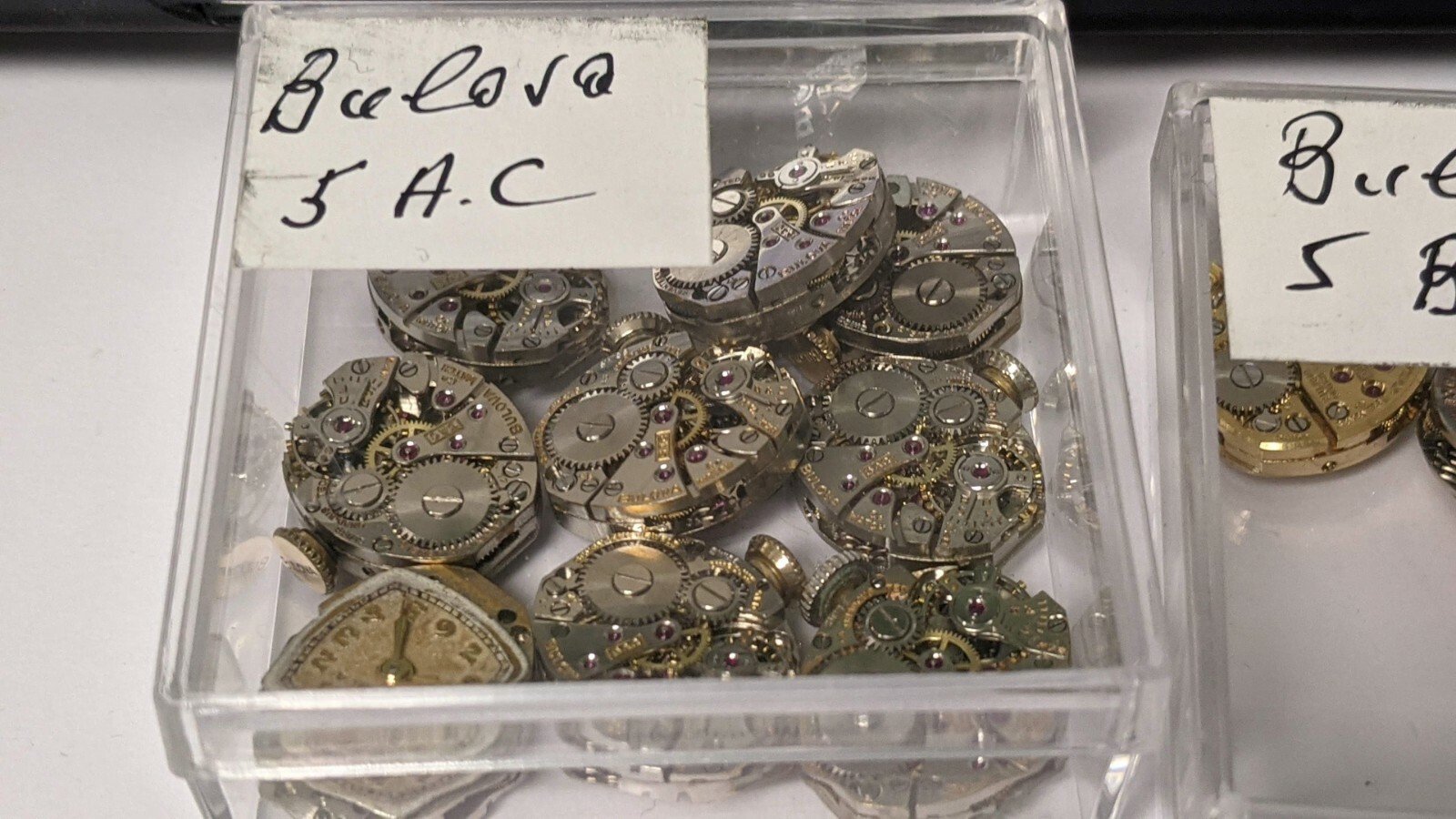 1 Lot of Bulova Watch movements: 5 AZ, 5 AH, 5 AC, 5 BC, 5 AR (28 movements tota