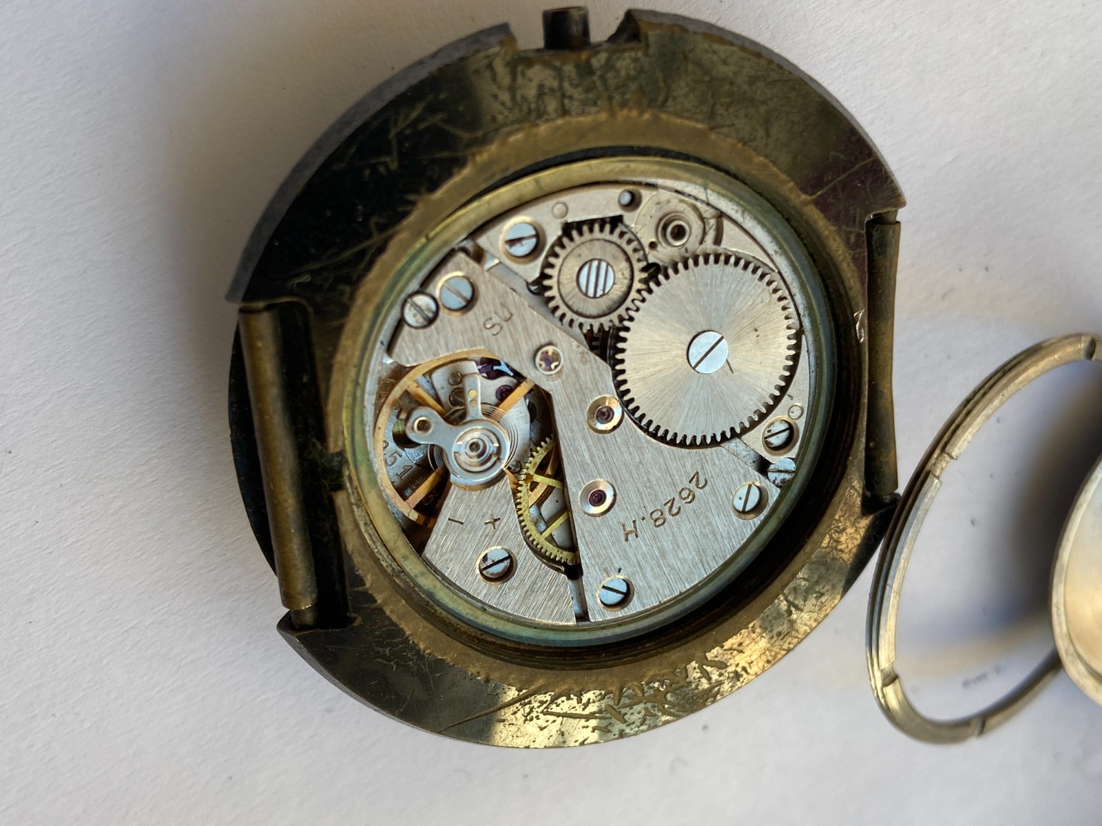 VINTAGE MEN WRIST WATCH PARTS NOT WORKING RAKETA TV CAL 2628 H USSR UFO