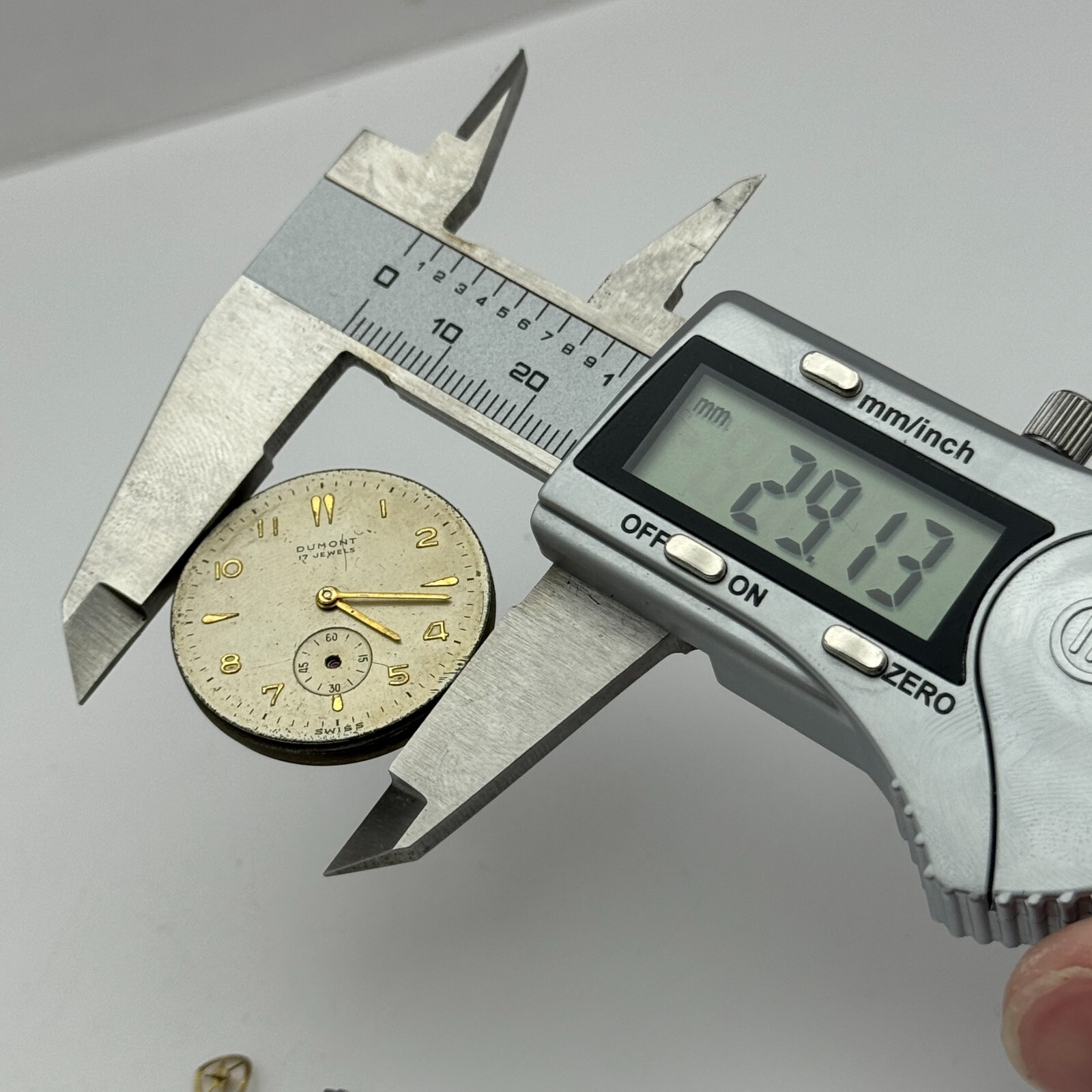 OM 125 Watch Movement Dumont Otto Meyer Men’s Manual Wind Swiss Parts 29.1mm