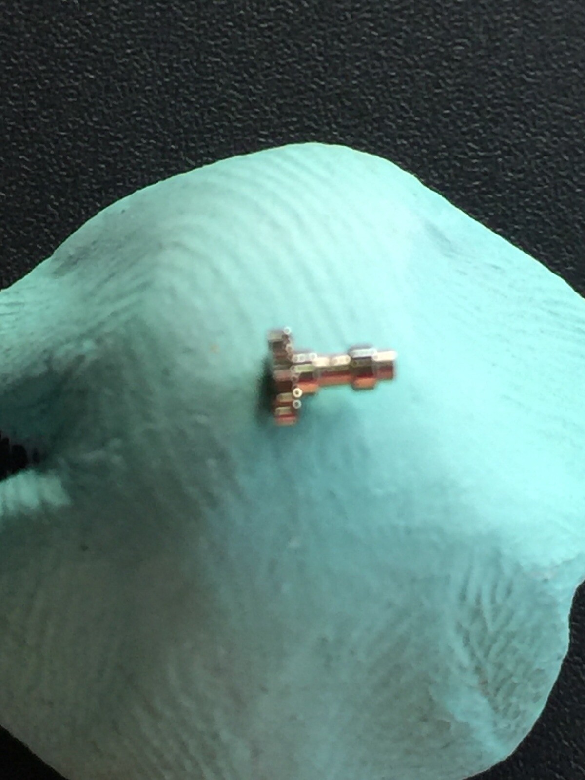 Le Coultre Caliber 17 – 19 Ligne Canon Pinion New Unused