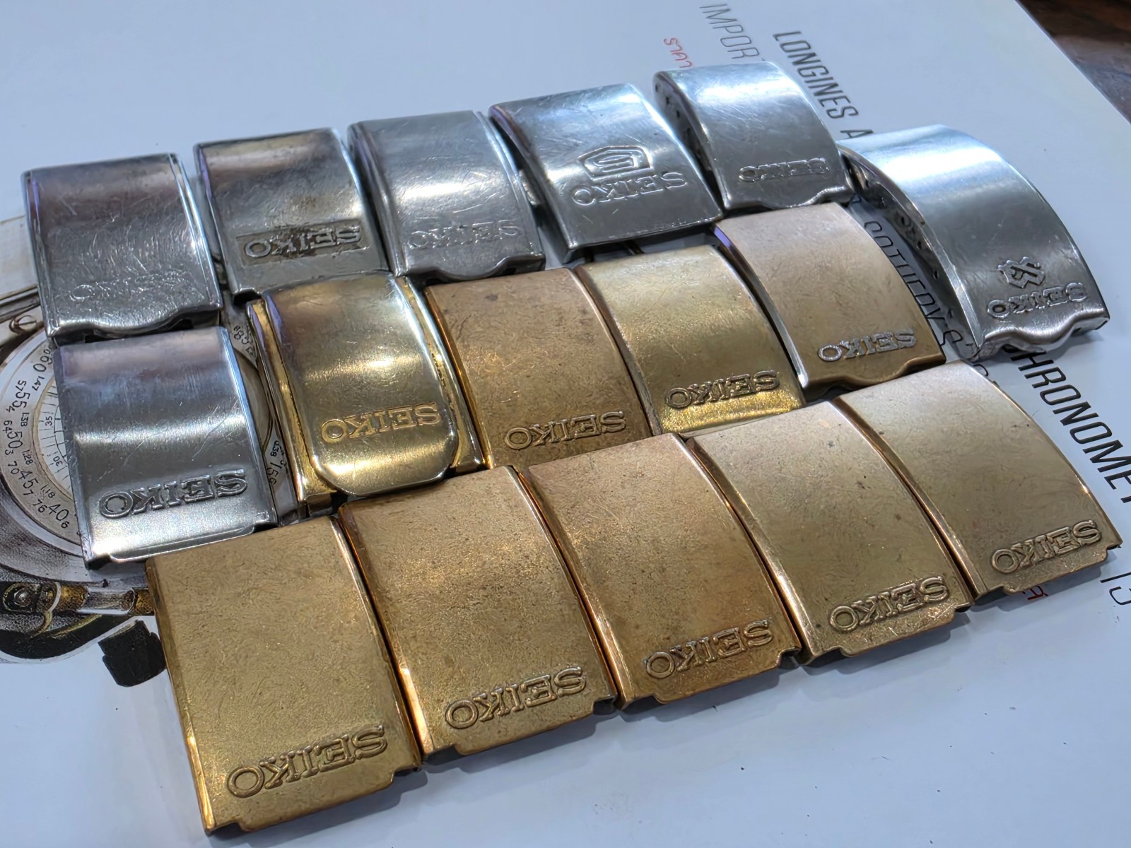 Lot Clasp Vintage Seiko SQ Gold and Silver Stainlesss Steel for parts.