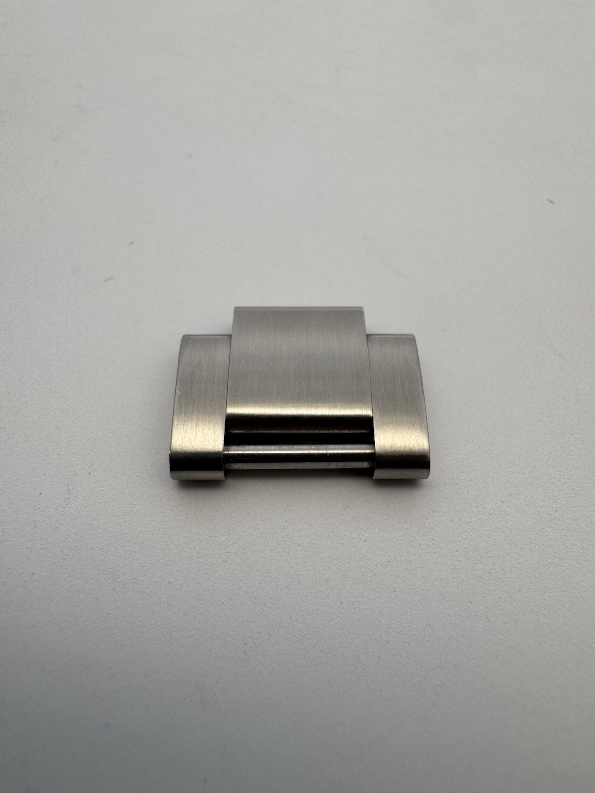 Authentic ROLEX 15.5mm Stainless Steel Oyster Link & Screw For 114270 Explorer