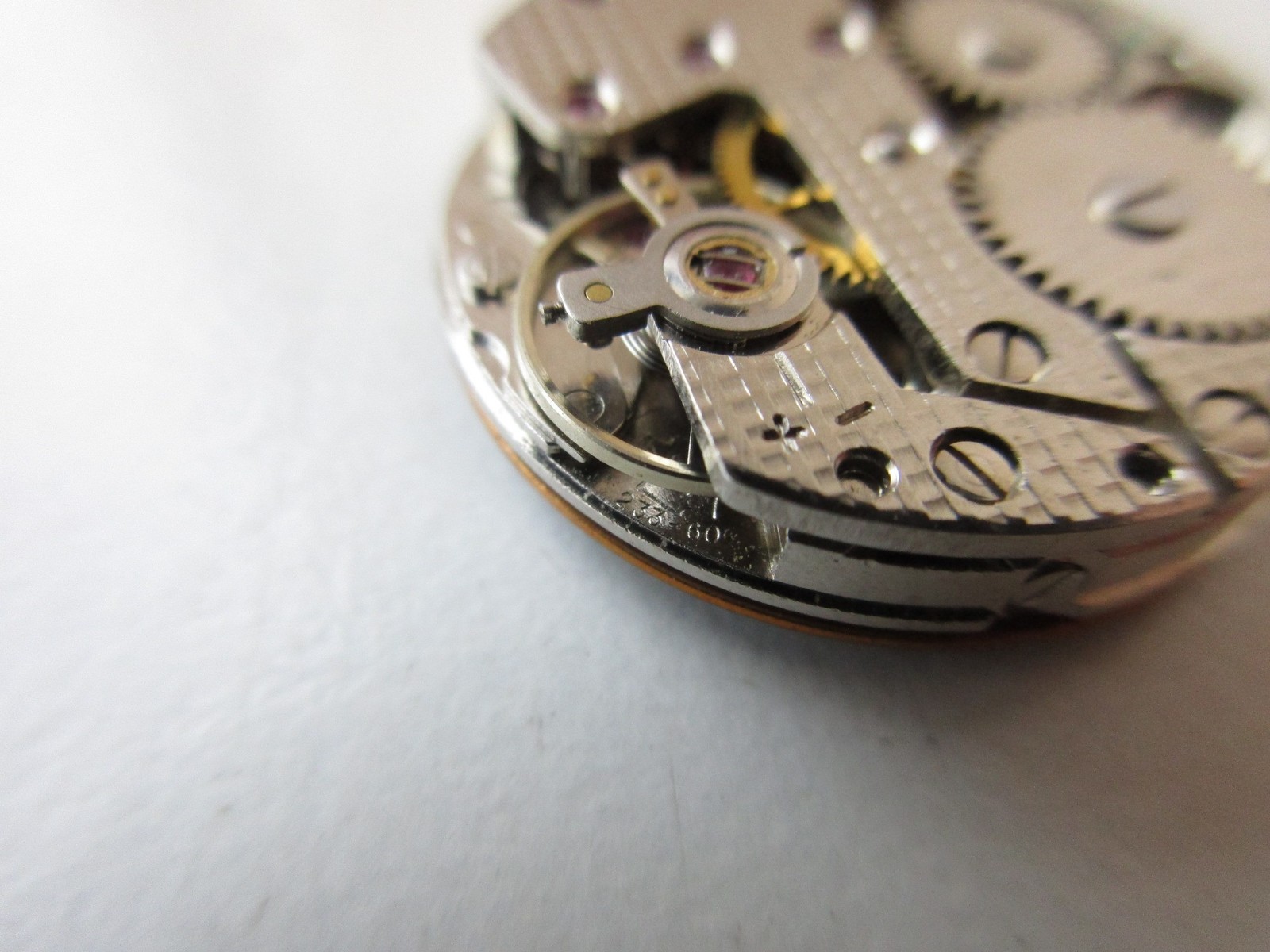 FE France Ebauche cal. 233-60 watch movement – Aurore dial – running