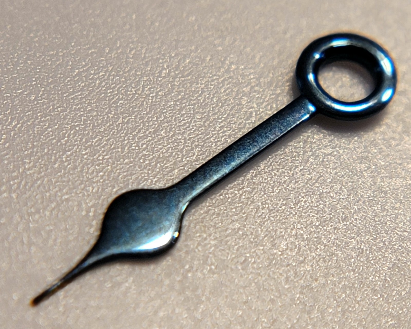 SB7c-222: Waltham 16s R.R. Blue Spade Hour Hand 14mm #1664-5 NOS | Free Shipping