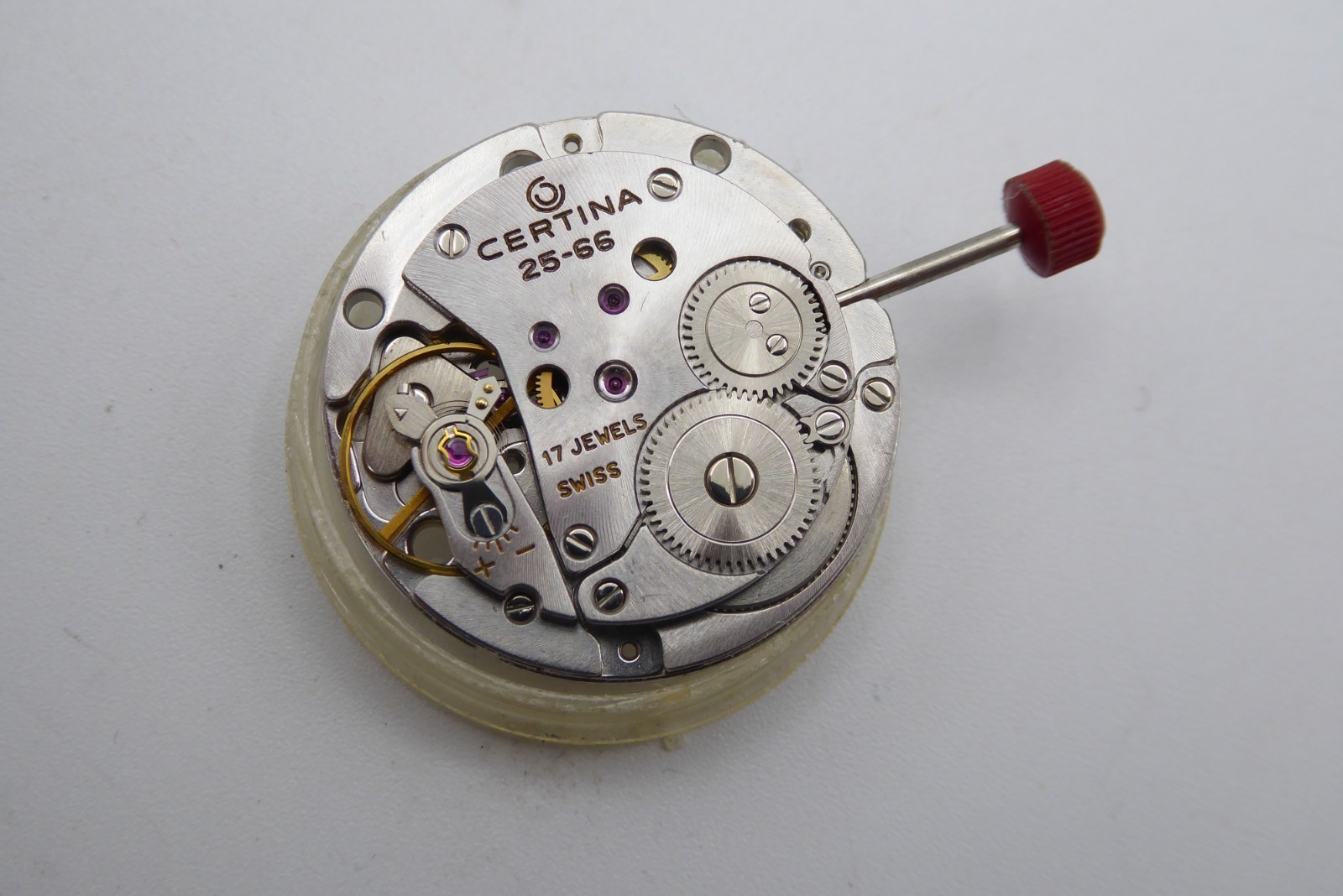 Certina Swiss manual wind movement 25-66