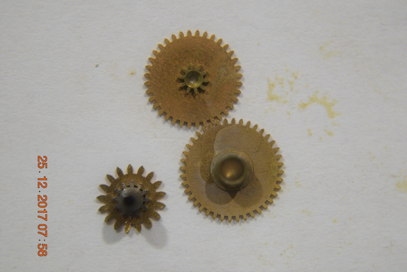 1904 Elgin-18S-7J-Grade 287-Class 105-( CANNON PINION & HOUR AND MINUTE GEARS)