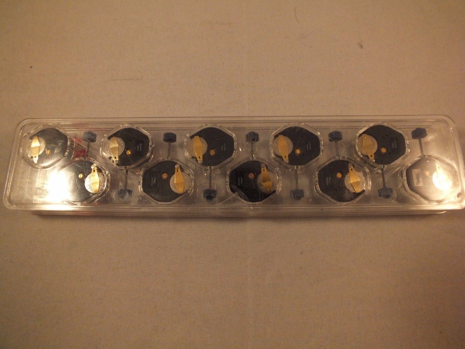 France Ebauches FE 6320 N.O.S. QUARTZ Watch Movement Replacement Bulk Wholesale