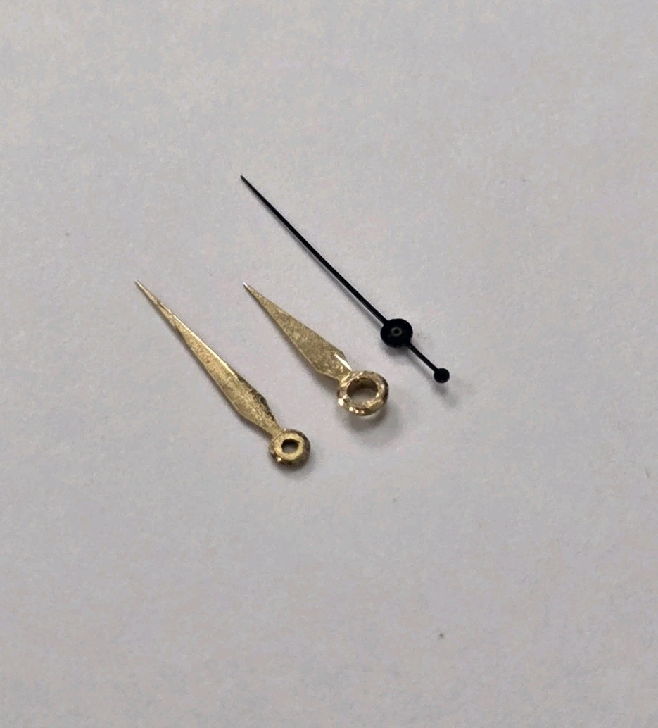 ROLEX VINTAGE 2490 AUTO BUBBLEBACK YELLOW GOLD HAND SET (GOOD & 100% ORIGINAL)