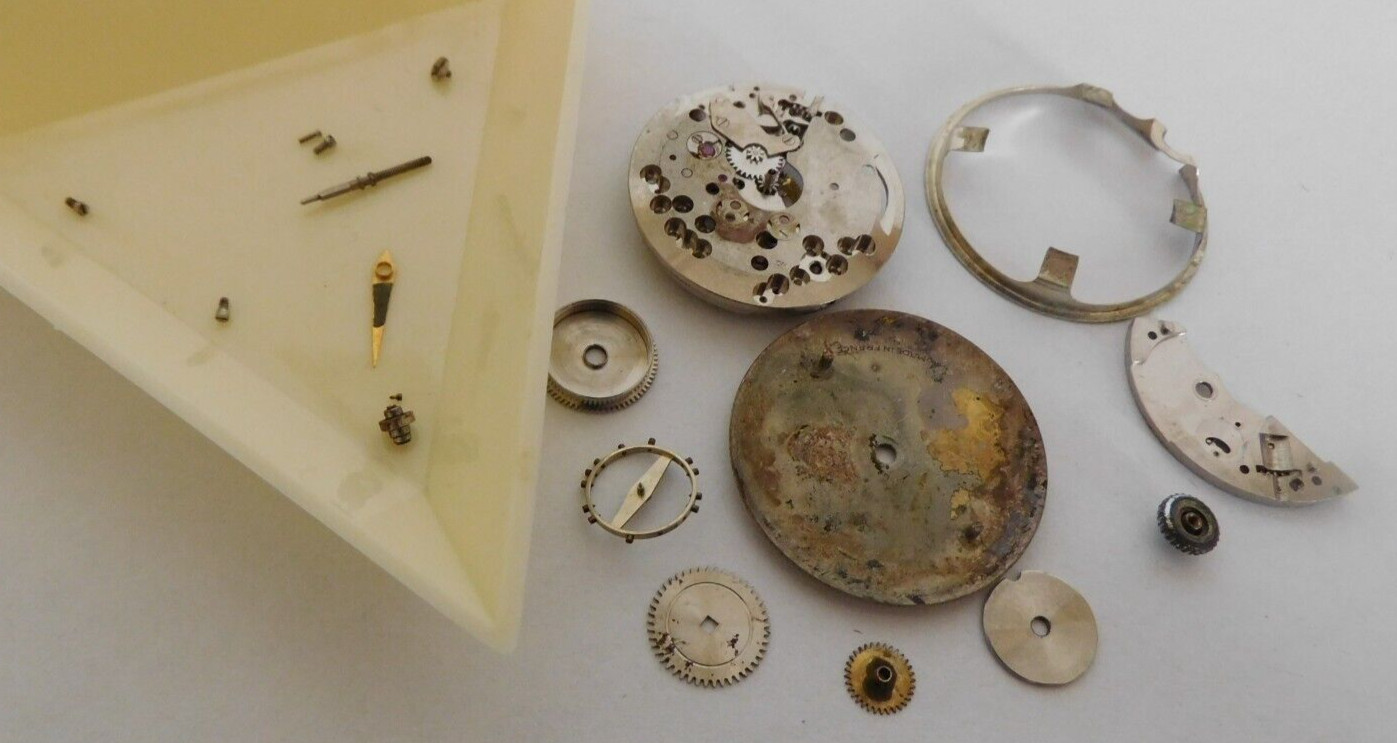 AS 1187 MISCELANEOS FOR PARTS or REPAIR. 17 JEWELS USED
