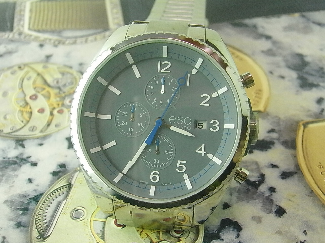 44MM ESQ BY MOVADO CATALYST CHRONO SALESMAN SAMPLE DEMO WATCH (without movement)