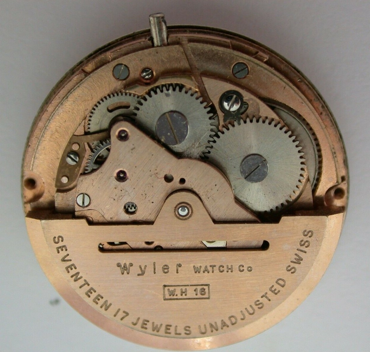 WATCHMAKERS – WYLER WATCH CO 17 JEWEL MOVEMENT – VINTAGE PARTS – 33MF1