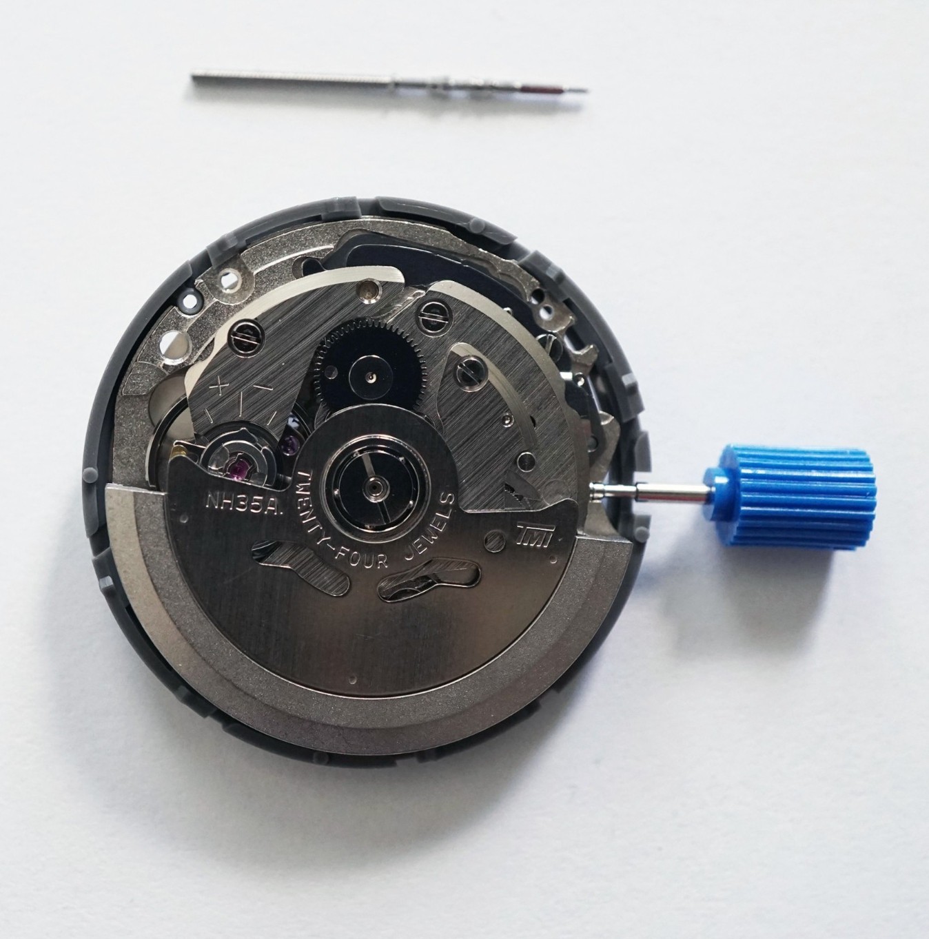 Seiko (SII) NH35 NH35A Automatic Watch Movement Date at 3 w/ White Date Disc