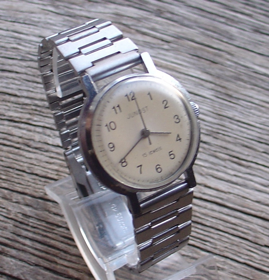 Serviced Ussr Soviet Russian Сhaika (Chajka) Womens Watch Ladie Enamel