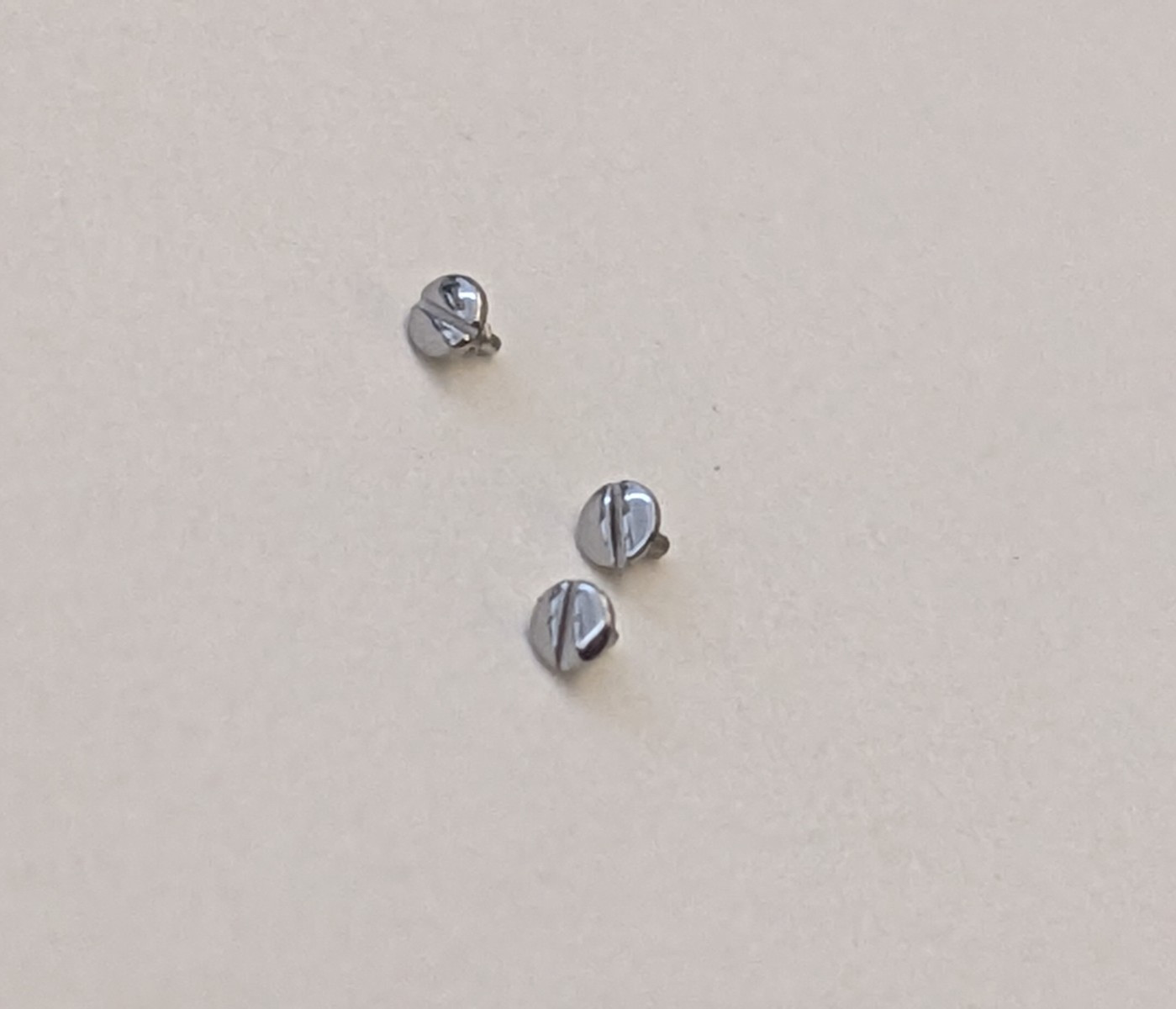 AS Caliber 976 Click Screws part 5425 Swiss made x 3 pieces