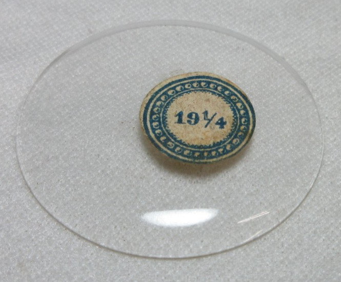 GLASS POCKET WATCH CRYSTAL NEW OLD STOCK 19 1/4 REPLACEMENT DOME PART #431