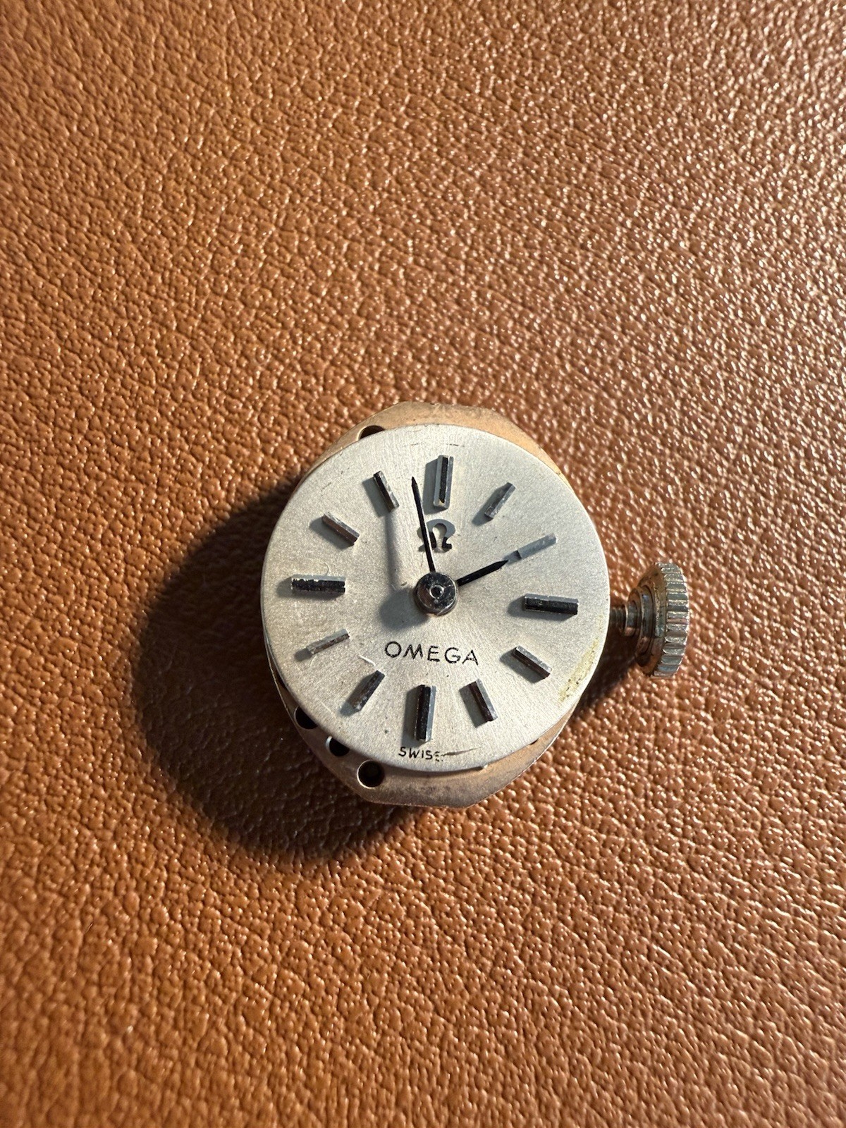 Omega Cal 1100 17 Jewel Manual Wind Ladies Watch Movement Dial Hands Crown Swiss