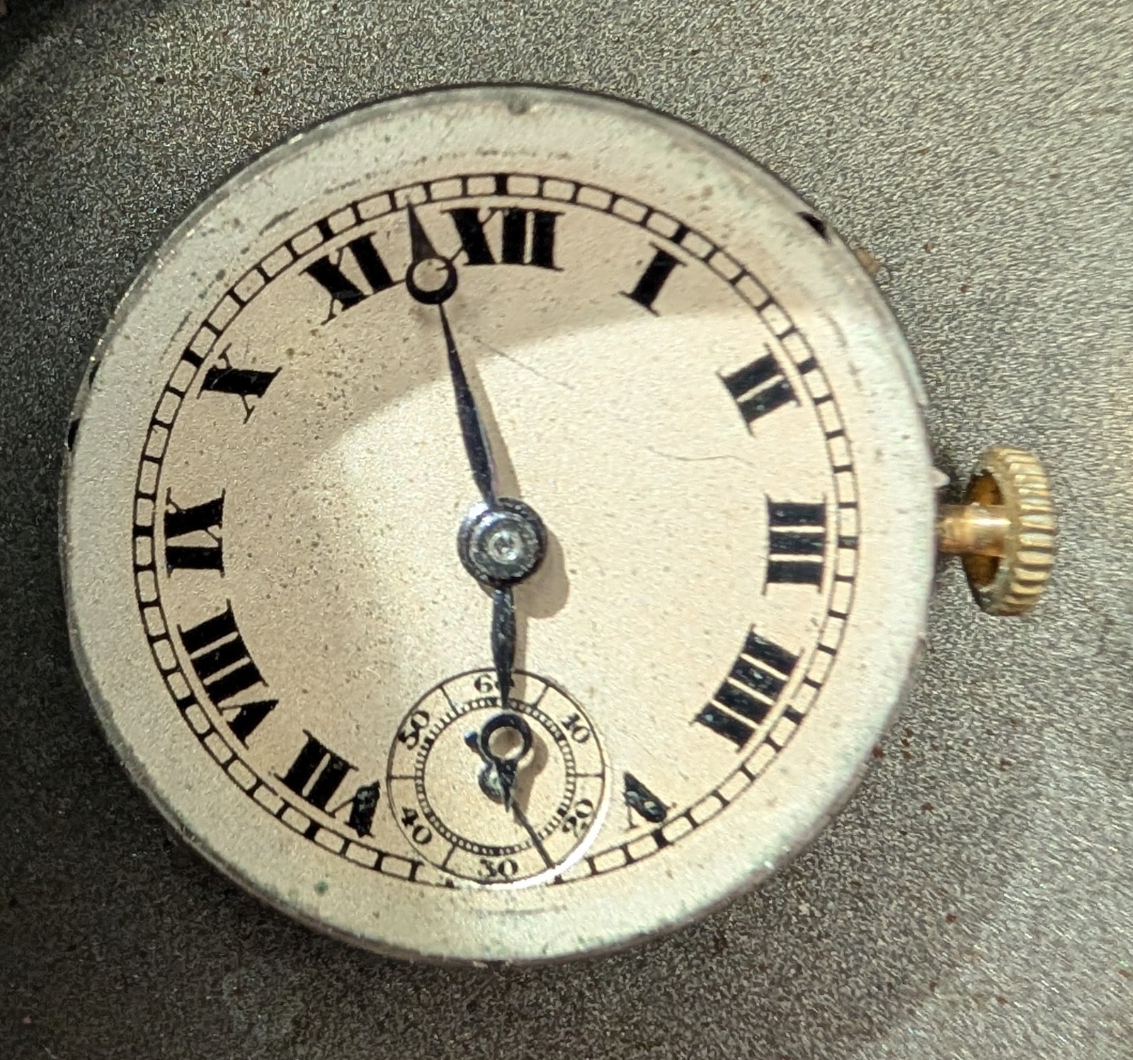 Vintage Swiss Watch Movement 15 Jewels 4 Adjustments Roman Dial Parts 22mm