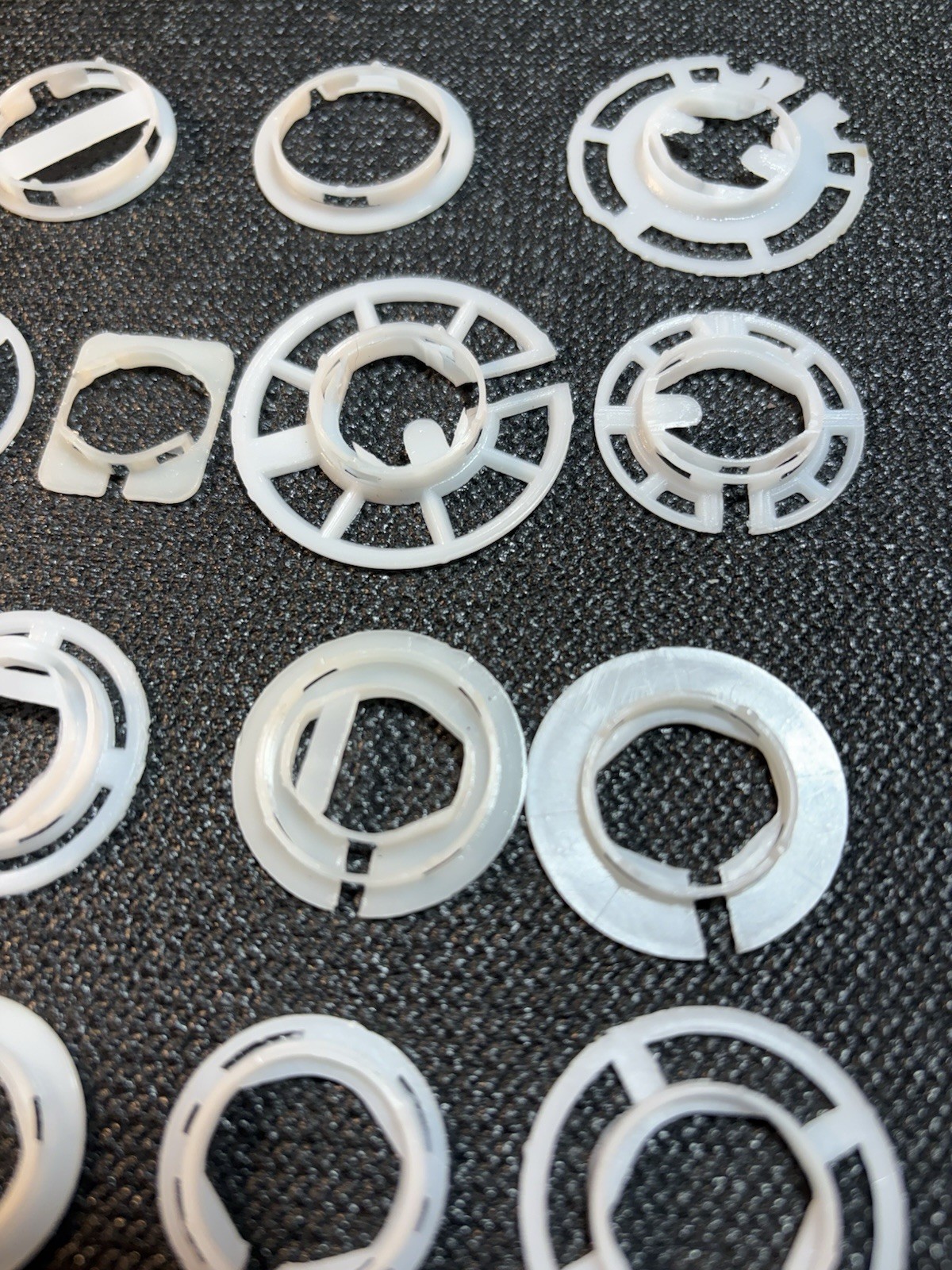 Plastic Watch Movement Holders Watchmakers Parts Lot (32) Variety,DIY,Crafts