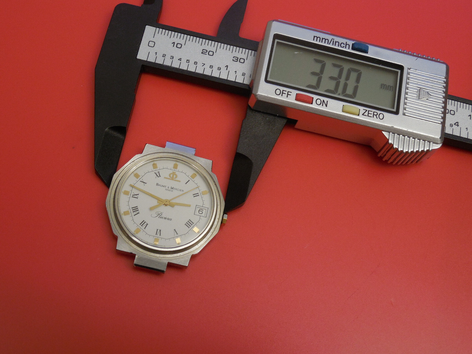 NON WORKING BAUME MERCIER 33MM RIVIERA DATE FOR PARTS OR REPAIR PROJECT