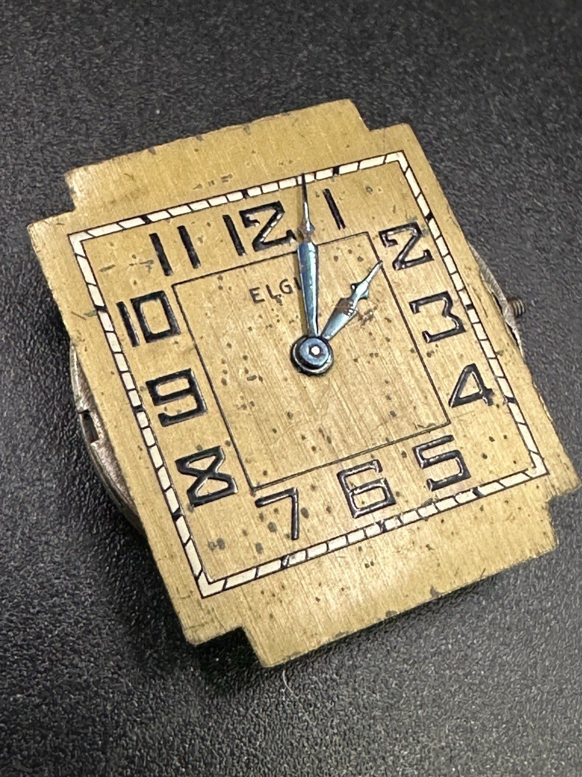 ELGIN 1928 GRADE 447 WRIST WATCH MOVEMENT 17j, CAL. 447 30447081 GOOD STAFF