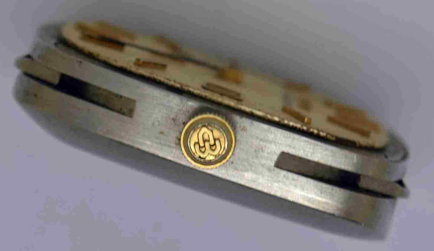 VTG SEIKO GRAND QUARTZ Movement & Case Back. Ref: 4842-5011. For Parts