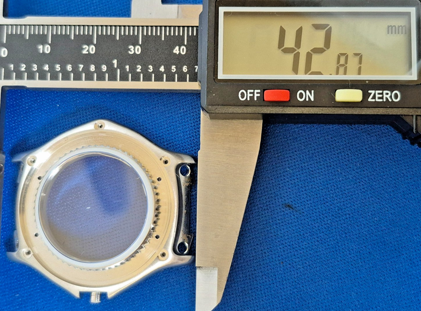 EBEL 1911 DISCOVERY DIVER STEEL CASE, SAPPHIRE CRYSTAL, CRYSTAL GASKET & TUBE
