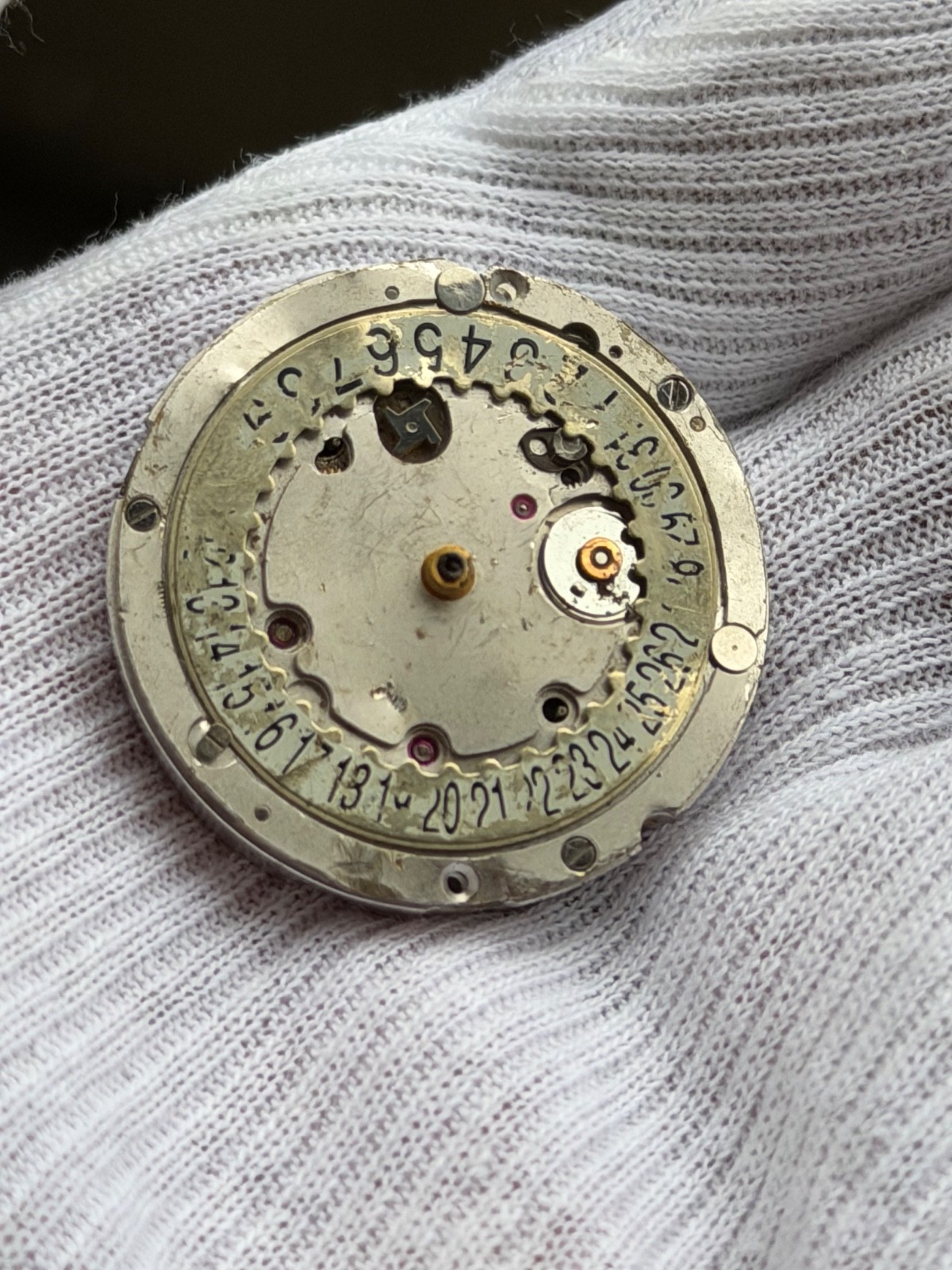 TUDOR Chrono DAMAGED MT5813 MainPlate & Movement For parts or restore
