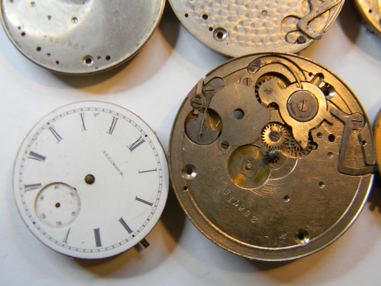 6 VINTAGE ILLINOIS 21J PRIVATE LABEL POCKET WATCH MOVEMENT LOT – PARTS OR REPAIR