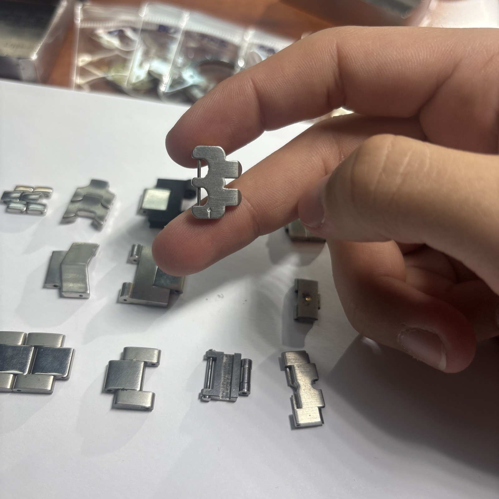 MOVADO ASSORTED LINKS (ALL AS IS)(PACKAGE DEAL)