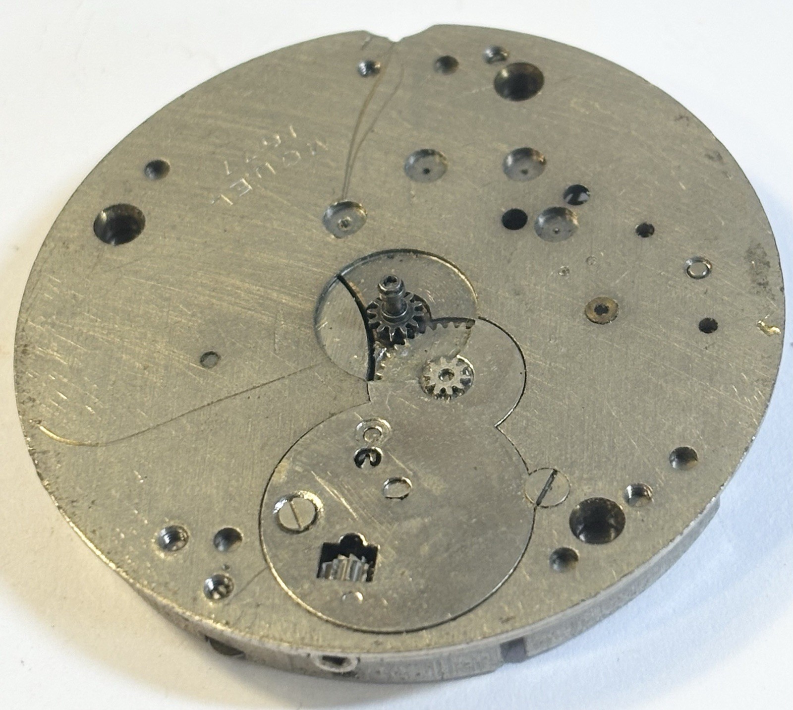 1917 Robt H Ingersoll & Bro Reliance Pocket Watch Movement 10S 7J Broken Bal 42m