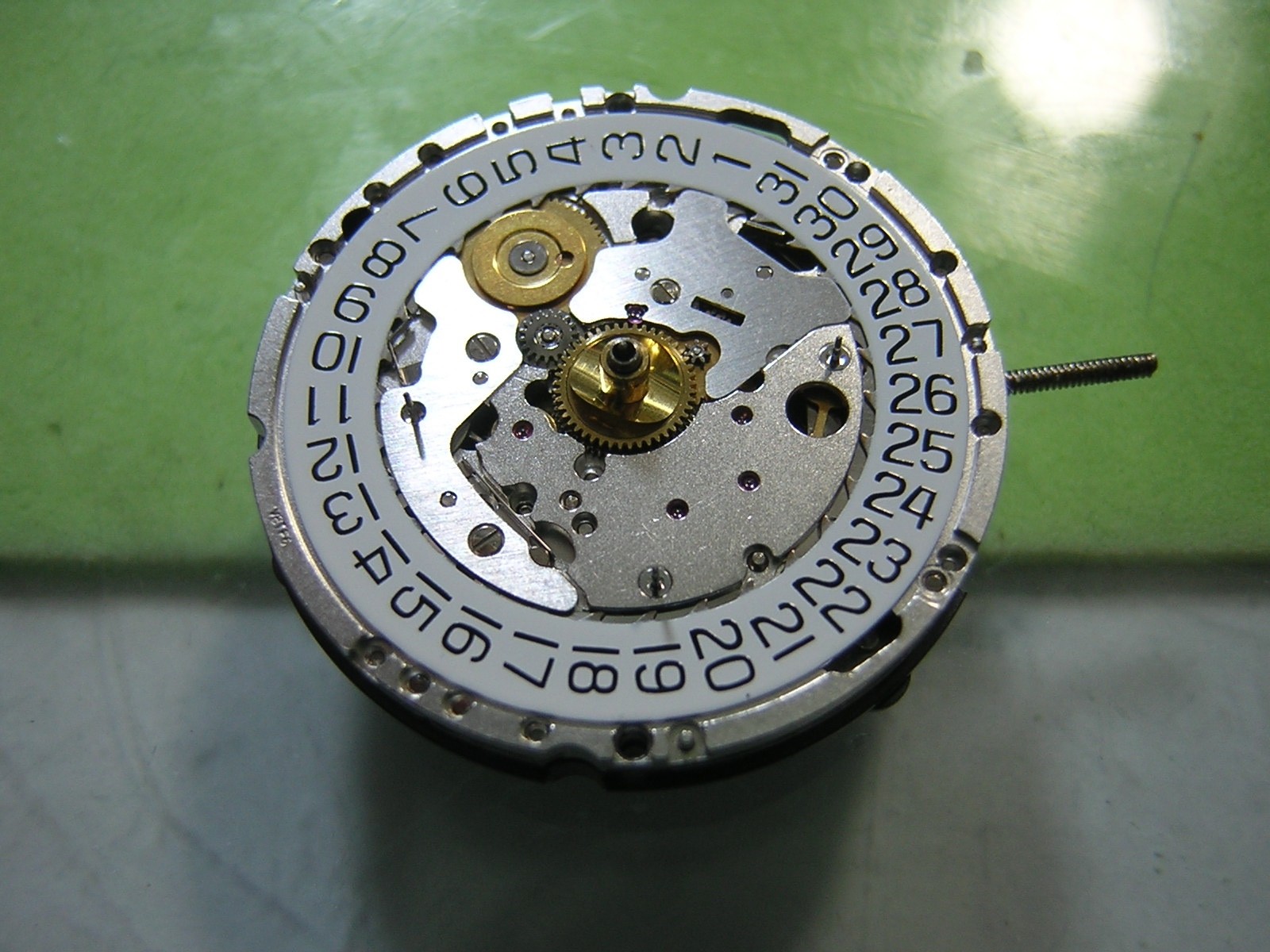 ETA CAL 2094 CHRONOGRAPH MOVEMENT CARBON COATED IN VERY GOOD ORDERS. 23.5 MM