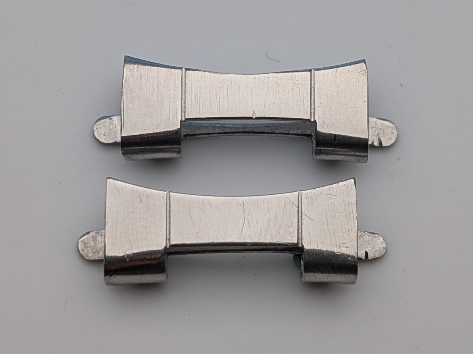 2x Vintage Omega 633 Endlinks *Modified to 18mm Width* – Please Read Description
