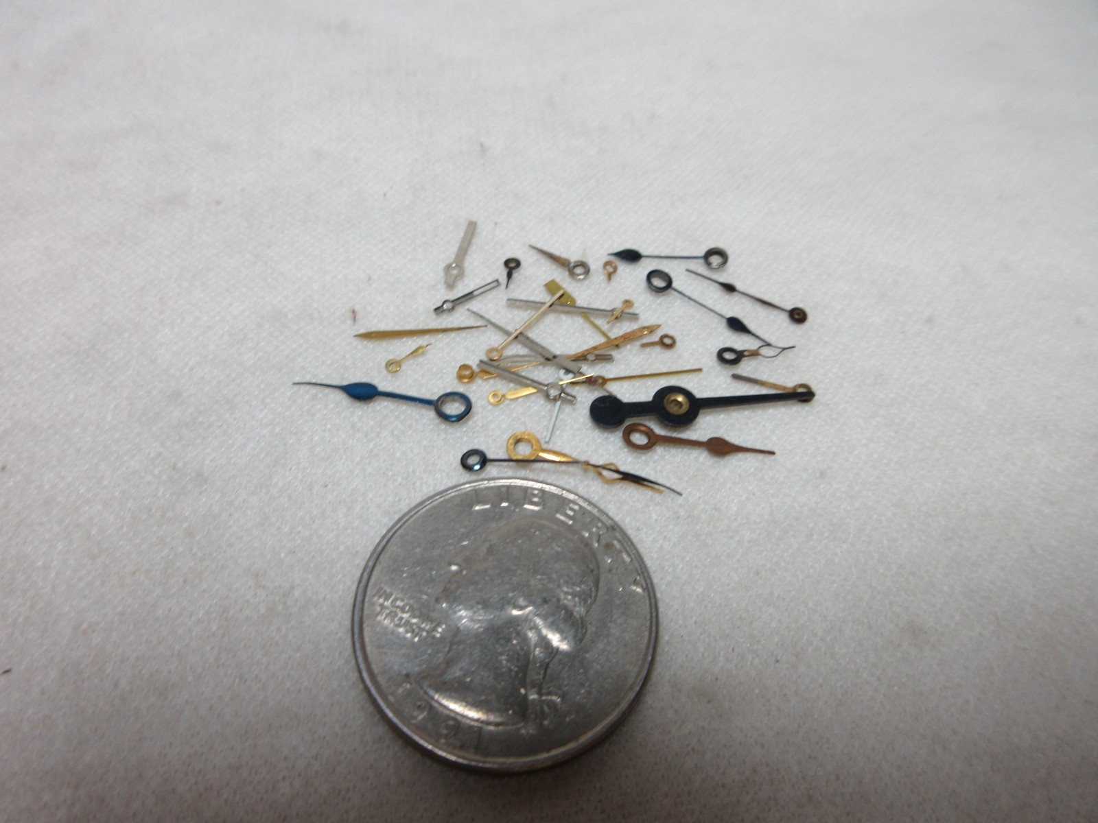 LOT OF 30 WATCH HANDS WATCHMAKER PARTS ASSORTED LOT POCKET / WRIST WATCH