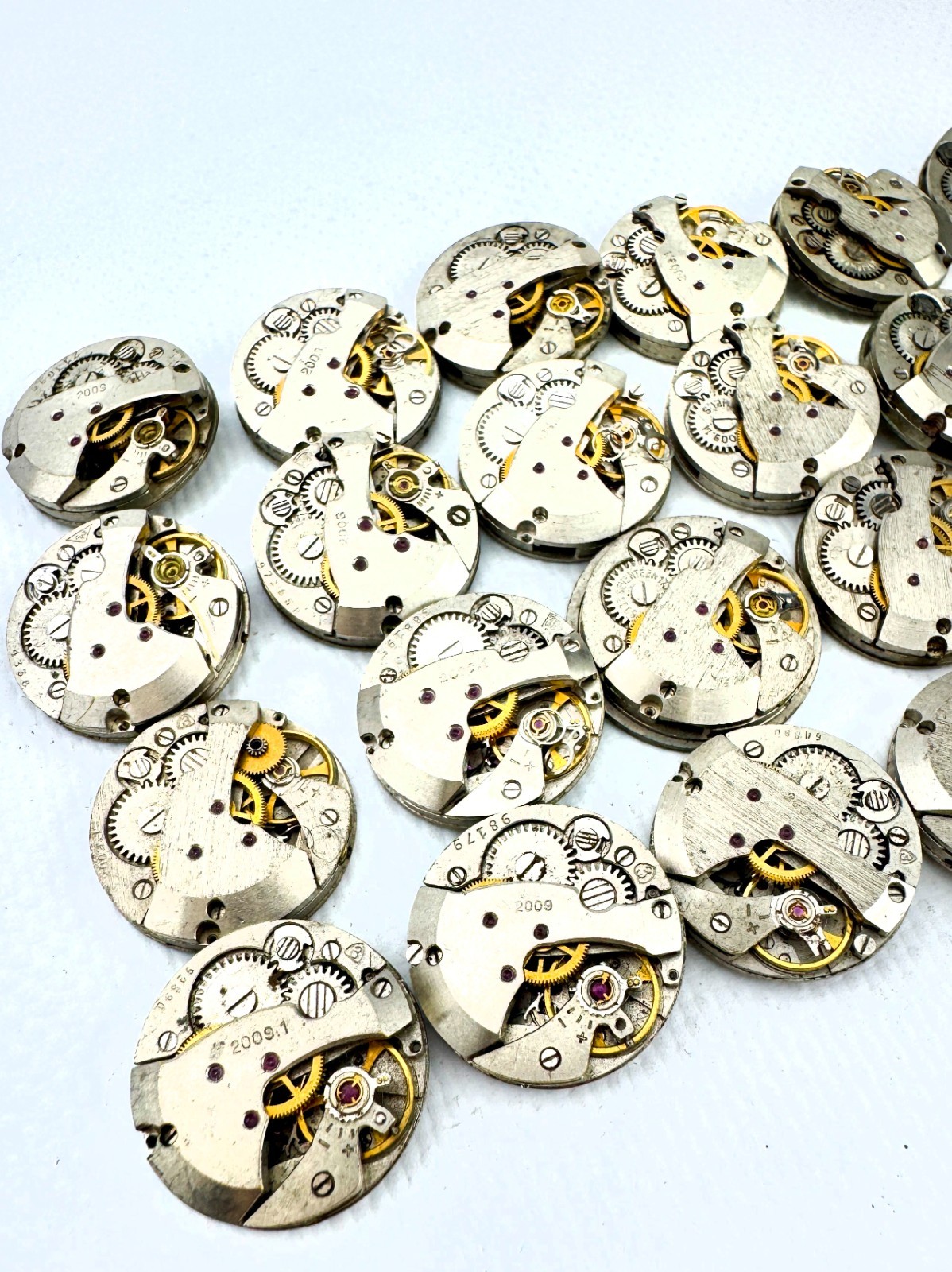 Lot 24 Round vintage ladies watch movements Zarja 20 mm. Steampunk or repair