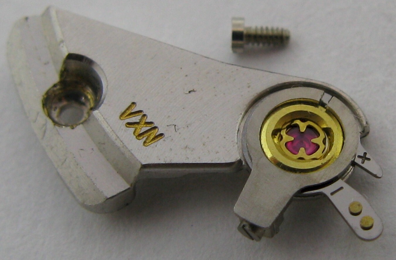 LeCoultre 910 & 911 watch movement part complete balance wheel bridge VXN