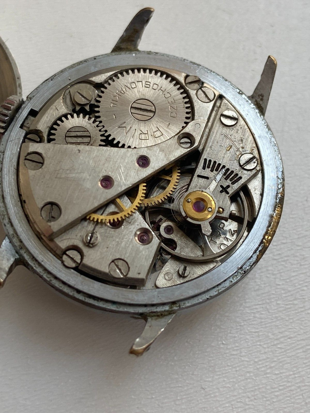 VINATEG WOMEN WATCH PARTS PRIM CZEHOSLOVAKIA 15 JEWELS CAL TYP 014 RRR