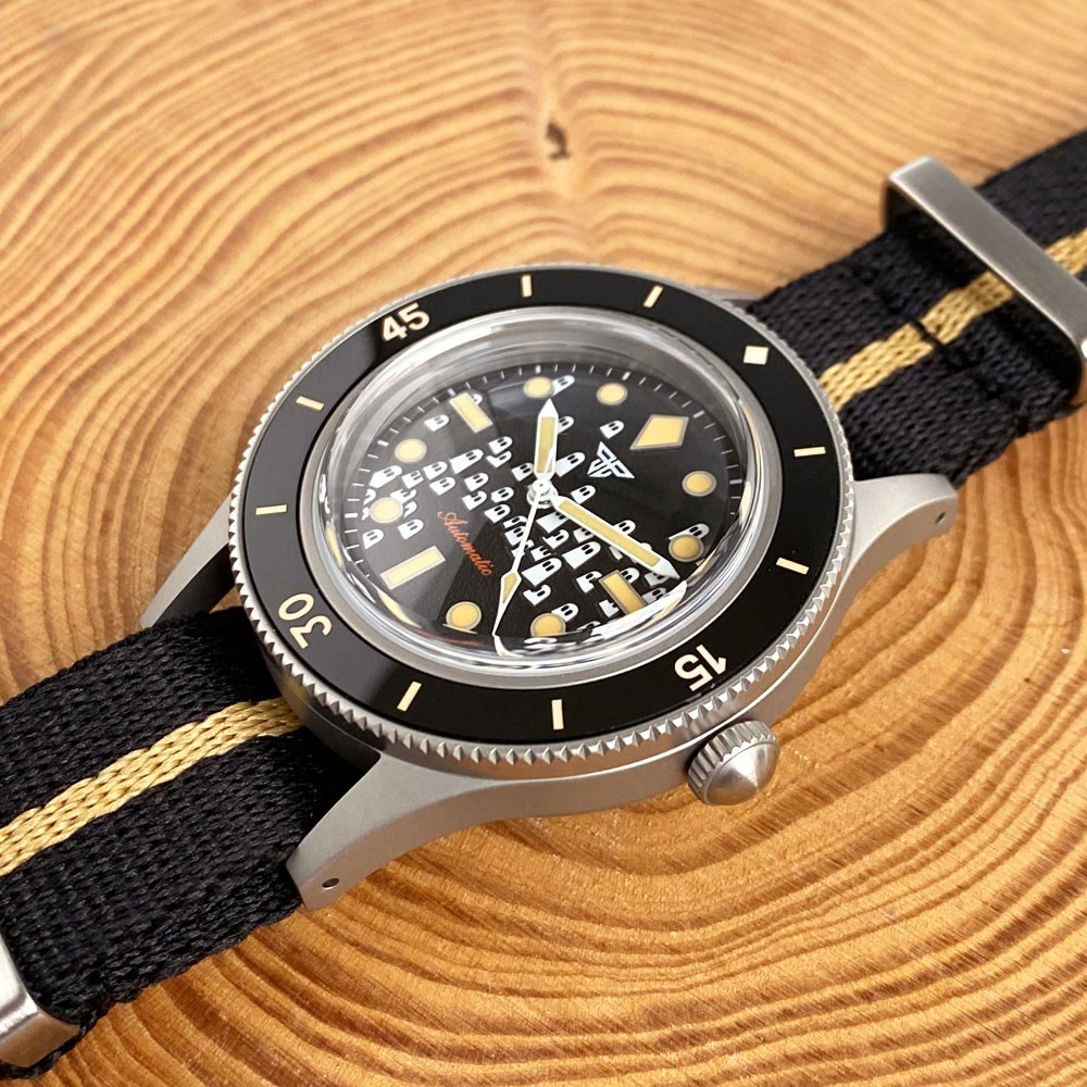 Tandorio New NH35A Automatic Men Watch Luminousn Sapphire Glass 200m Waterproof