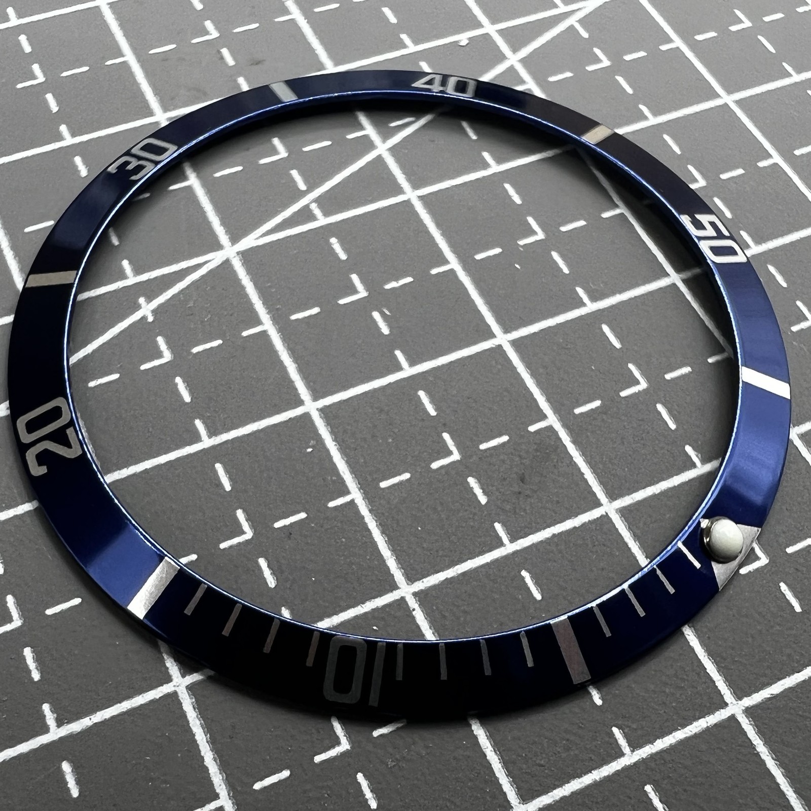 36.5*30.8mm Vintage Aluminum Alloy Slope Green Luminous Dark Blue Watch Bezel