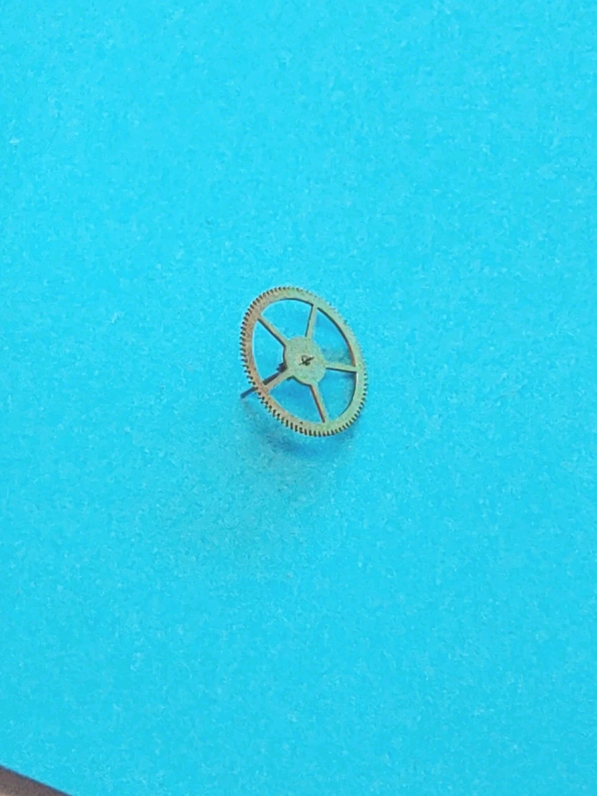 NOS Genuine BULOVA Cal. #11 ANAC, 6.K, H=487, Center Wheel. Perfect.