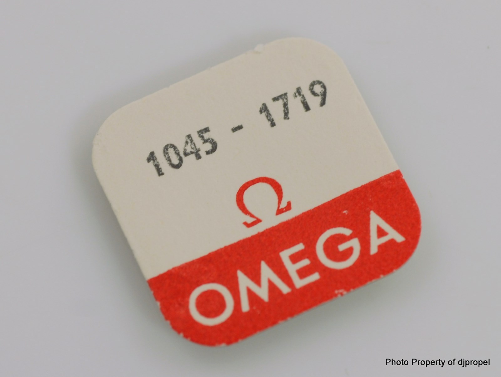 Vintage ORIGINAL OMEGA Operating Lever Hook Spring 1719 for Speedmaster Cal.1045