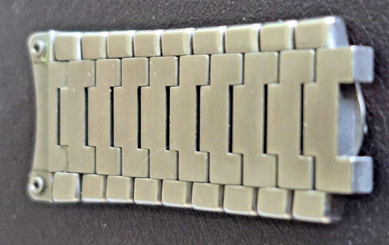 EBEL End piece and Segment 19.4mm to 20.9mm Fits 21mm Lug diam case Classic Wave
