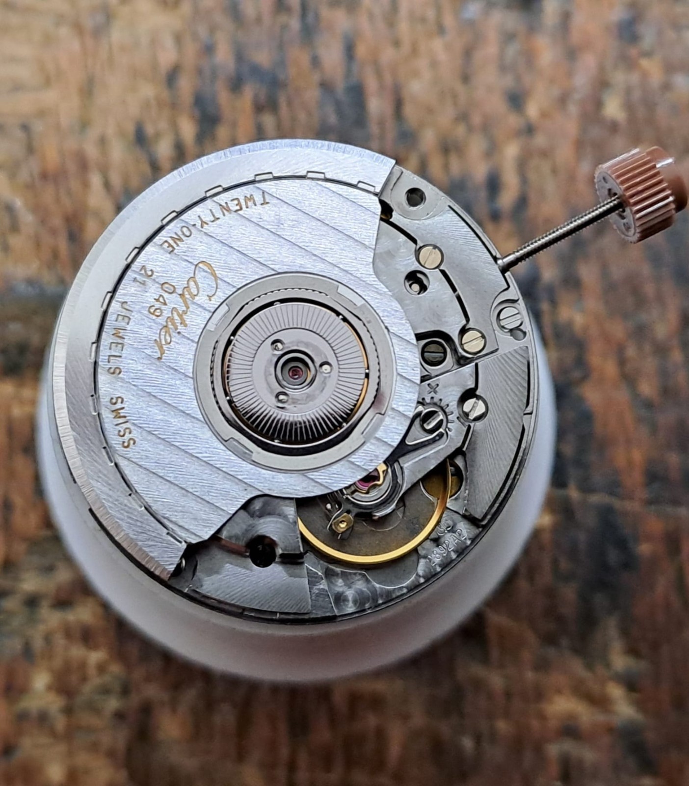 Cartier 049 ETA 2892-A2 Excellent Decorated Date Swiss Incabloc Glucydur Balance
