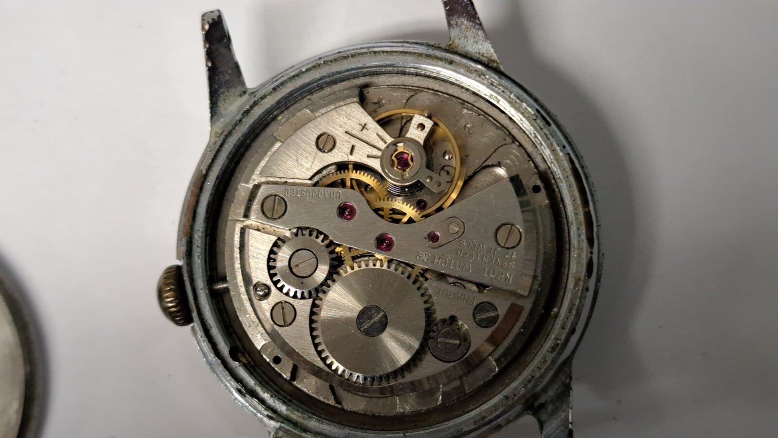 Vintage Kent watch movement winding with dial, runs, 17 rubis/jewels France
