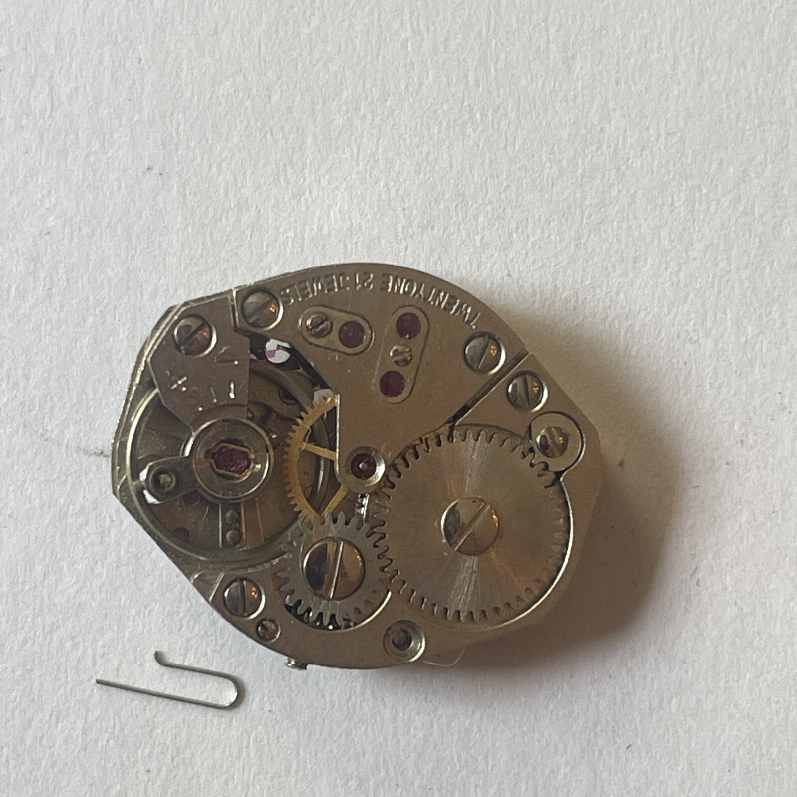 HB 80 Hermann Becker Pforzheim 17 J Baylor Watch Movement