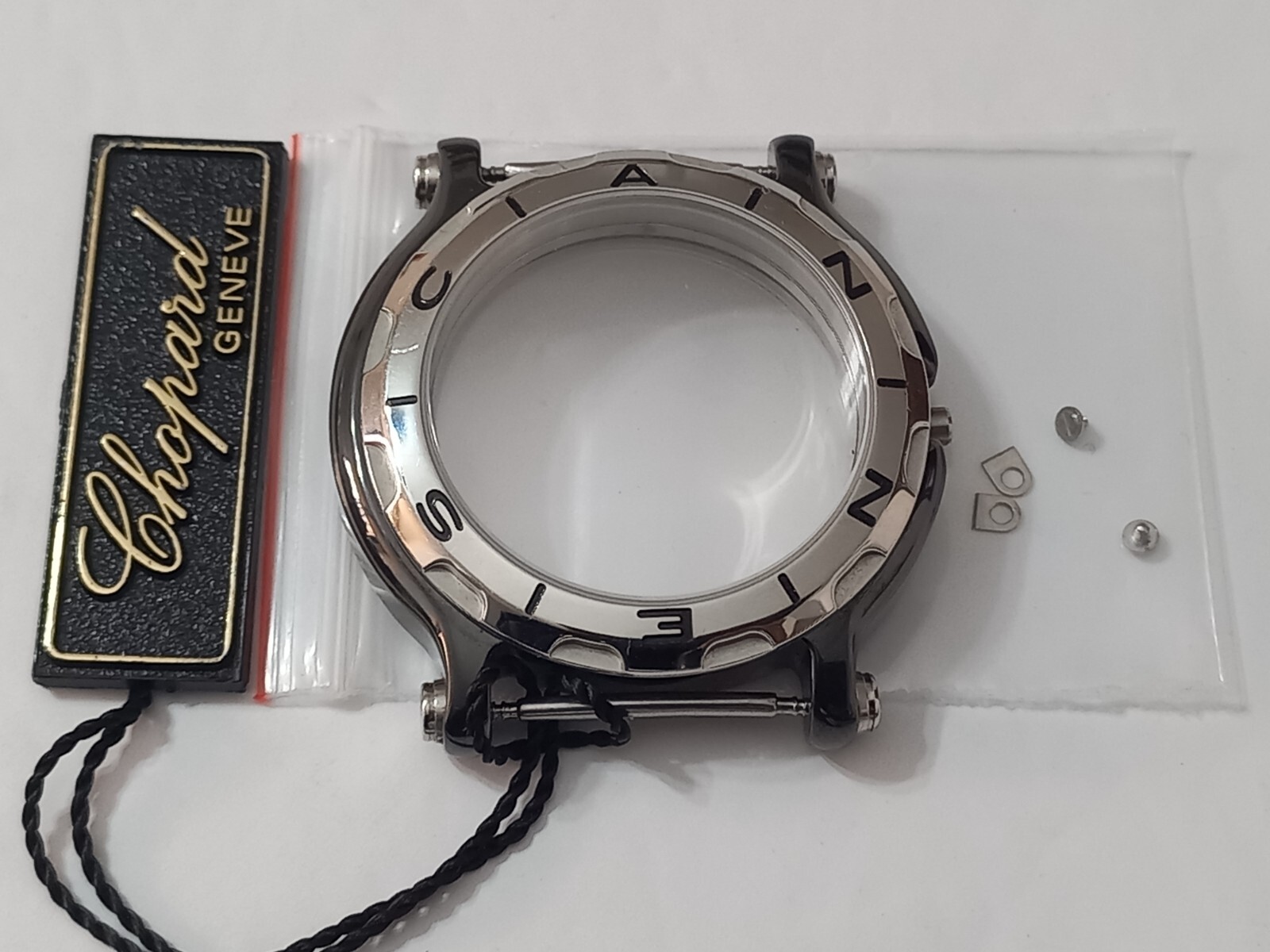 NEW CONDITION CHOPARD HAPPY SPORT LIMITED CERAMIC CASE MODEL 28/8507 – 38.8 MM