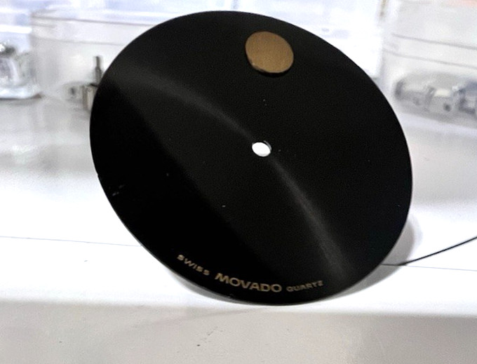 Movado Museum Watch Dial MUSEUM ORIGINAL BLACK 27 MM Swiss Made PREOWNED NICE