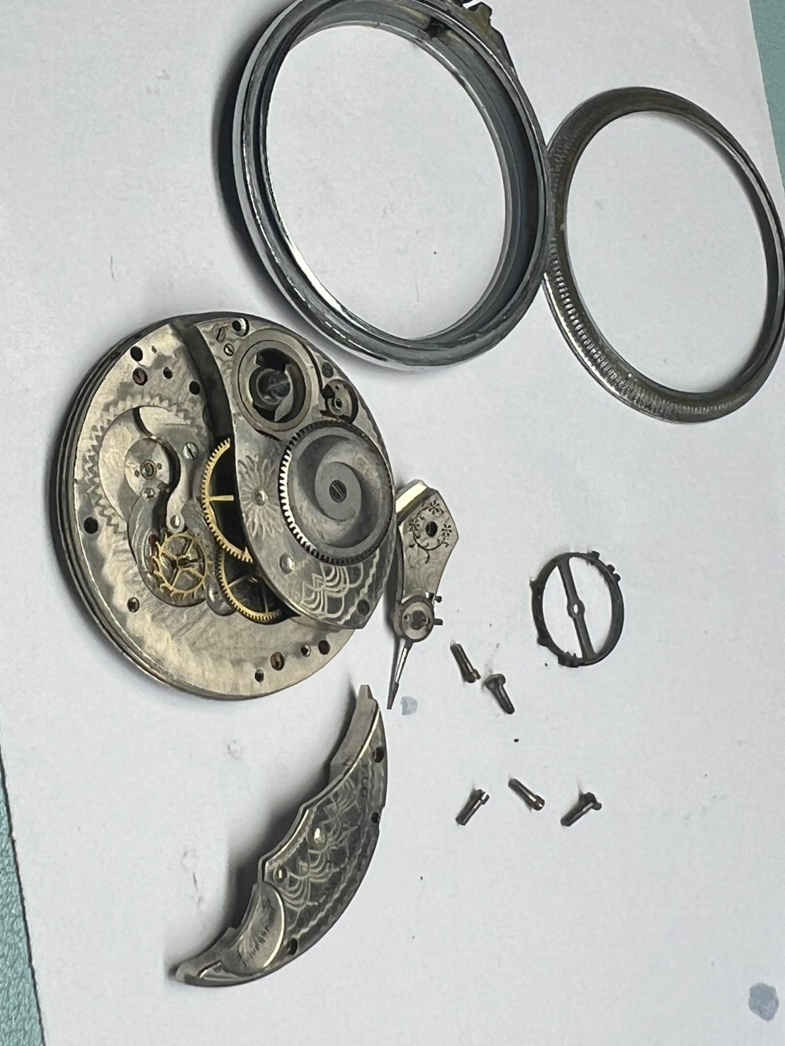 136. Elgin Y 1915 movement part part as it is 12 s 7 J 303 model 3 class 114
