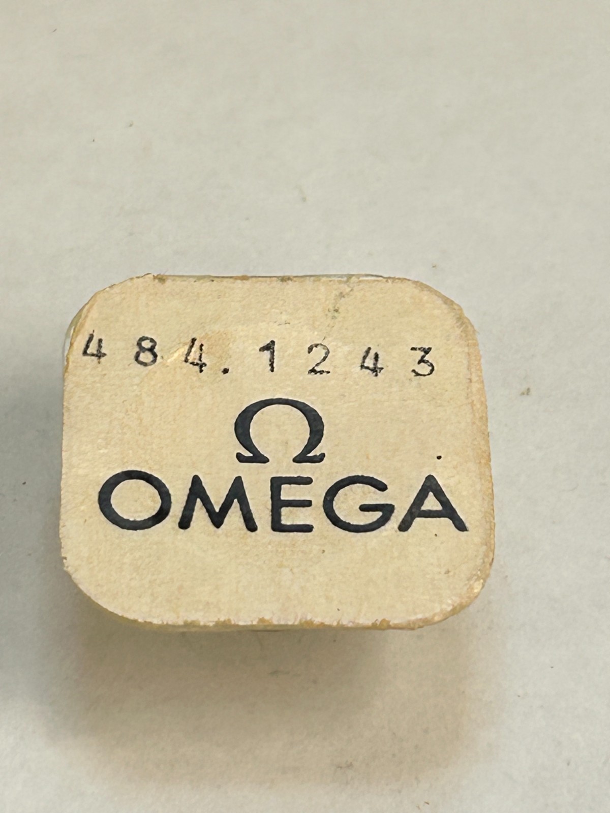 OMEGA 484-1243 Fourth Wheel. New Old Stock